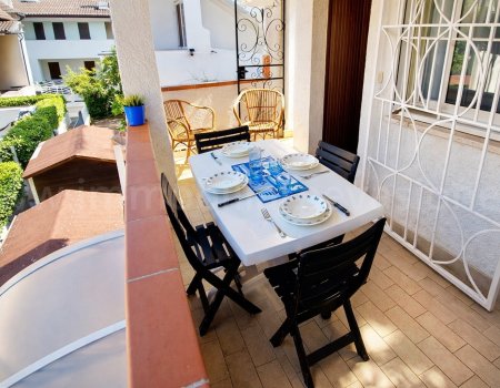 Eden 8 – alloggio climatizzato con terrazzo in affitto al lido di pomposa, moderno e vicino alla spiaggia